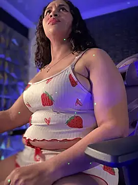 Carola-Ross online show from 02/22/25, 08:29