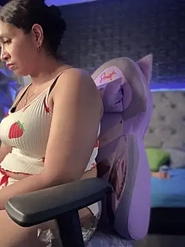 Carola-Ross online show from 03/02/25, 08:48