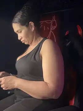 Carola-Ross online show from 03/17/25, 02:08