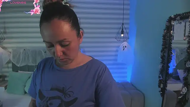 abby apple online show from 10/21/25, 01:56