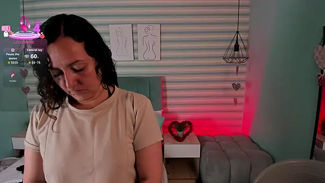 abby apple online show from 02/11/26, 01:05