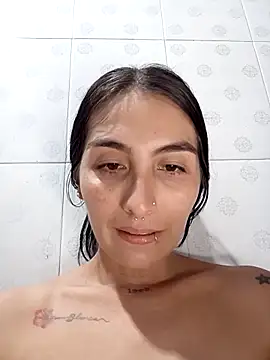 single mother indecent online show from 12/17/25, 08:26