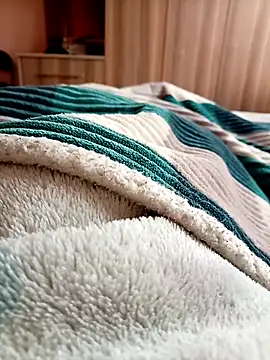 Snapshot of Cumboy2567 chatting on 09/24/25, 10:18 Cumboy2567 online show from 09/24/25, 10:18