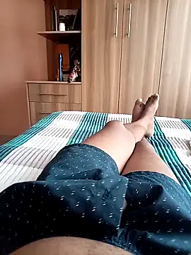 Snapshot of Cumboy2567 chatting on 11/03/25, 01:23 Cumboy2567 online show from 11/03/25, 01:23