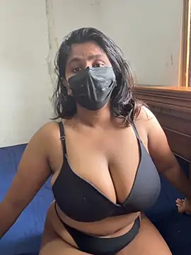 Snapshot of xxxsrilankagirl chatting on 06/28/26, 08:09 xxxsrilankagirl online show from 06/28/26, 08:09