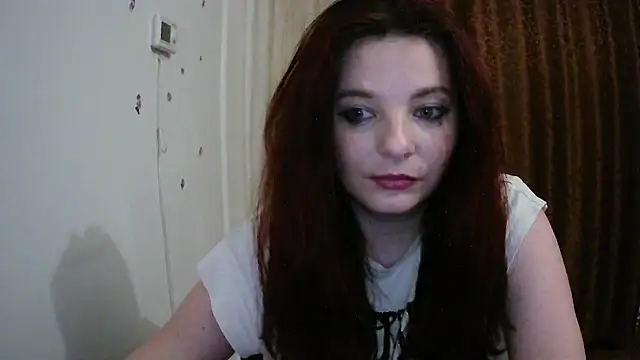 Snapshot of caty33 chatting on 02/18/25, 04:59 caty33 online show from 02/18/25, 04:59