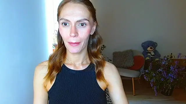 Snapshot of Lady_Sunshine_ chatting on 05/17/26, 07:39 Lady Sunshine online show from 05/17/26, 07:39