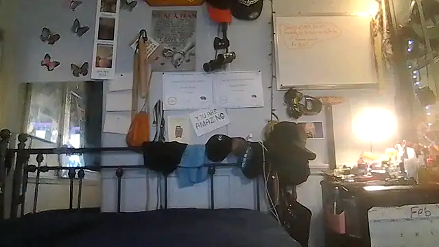 Snapshot of ShysluutGia chatting on 02/18/26, 05:36 ShysluutGia online show from 02/18/26, 05:36