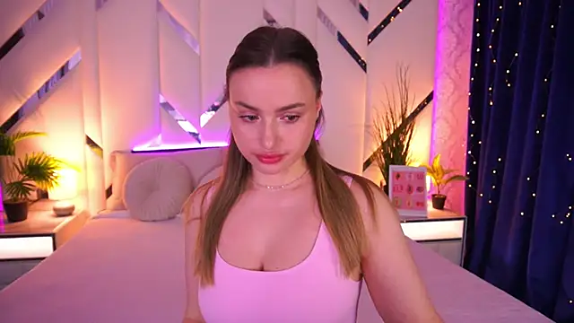 LindsieGreyy online show from 03/05/26, 07:15