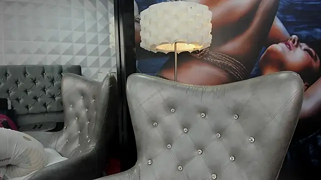 miss   angel online show from 09/20/25, 06:09