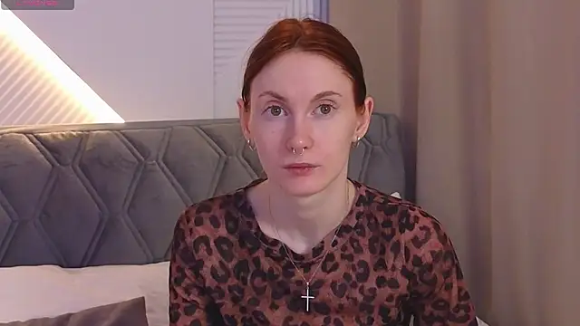 Snapshot of JoYung chatting on 03/02/25, 04:17 JoYung online show from 03/02/25, 04:17