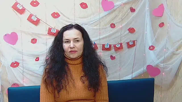 Snapshot of Miroslava_Happi chatting on 02/10/25, 06:09 Miroslava Happi online show from 02/10/25, 06:09