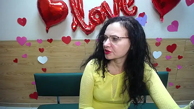 Snapshot of Miroslava_Happi chatting on 03/02/25, 06:16 Miroslava Happi online show from 03/02/25, 06:16