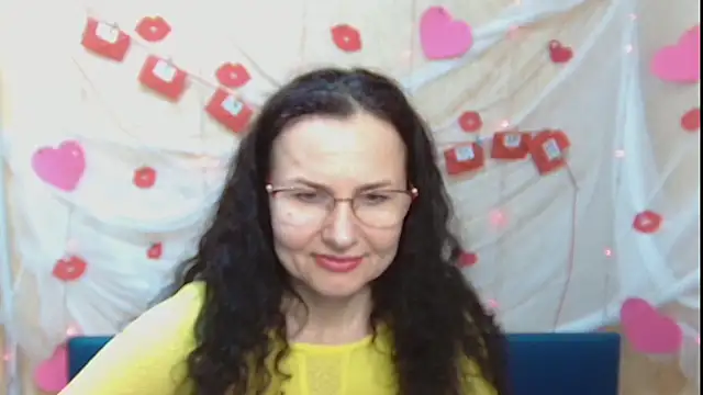 Snapshot of Miroslava_Happi chatting on 03/23/25, 06:26 Miroslava Happi online show from 03/23/25, 06:26