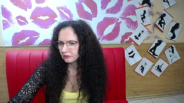 Snapshot of Miroslava_Happi chatting on 09/22/25, 06:04 Miroslava Happi online show from 09/22/25, 06:04