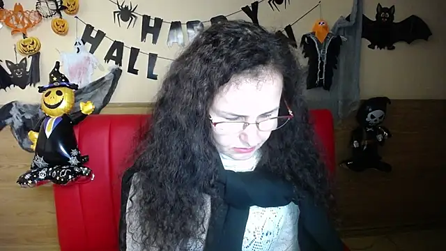 Snapshot of Miroslava_Happi chatting on 10/23/25, 06:34 Miroslava Happi online show from 10/23/25, 06:34