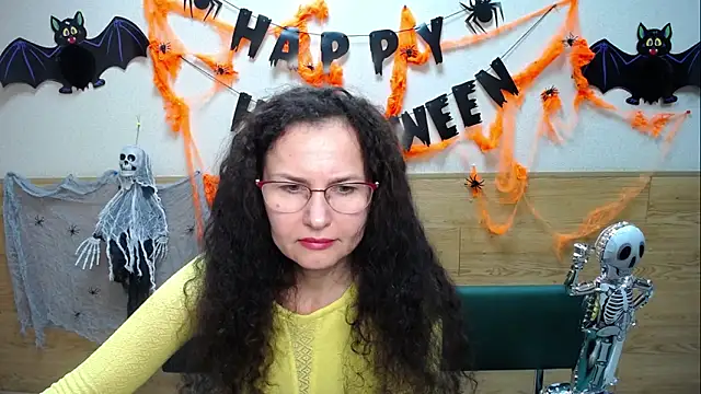 Snapshot of Miroslava_Happi chatting on 10/27/25, 06:50 Miroslava Happi online show from 10/27/25, 06:50