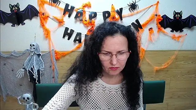 Snapshot of Miroslava_Happi chatting on 11/01/25, 06:48 Miroslava Happi online show from 11/01/25, 06:48