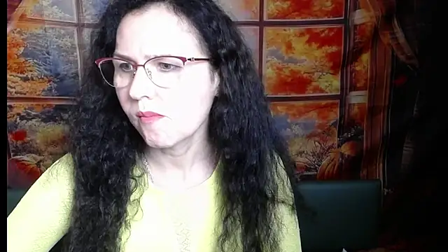 Snapshot of Miroslava_Happi chatting on 11/08/25, 07:19 Miroslava Happi online show from 11/08/25, 07:19