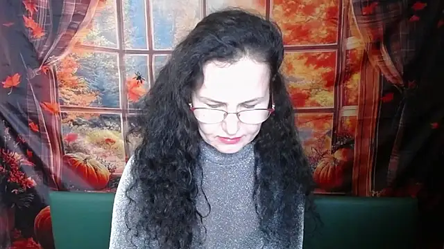 Snapshot of Miroslava_Happi chatting on 12/14/25, 06:30 Miroslava Happi online show from 12/14/25, 06:30