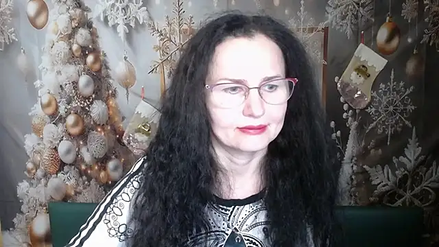 Snapshot of Miroslava_Happi chatting on 12/22/25, 06:54 Miroslava Happi online show from 12/22/25, 06:54