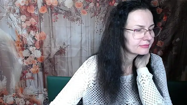 Snapshot of Miroslava_Happi chatting on 02/13/26, 06:53 Miroslava Happi online show from 02/13/26, 06:53