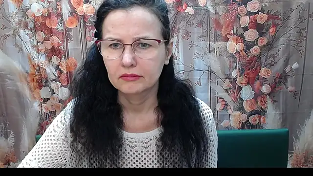 Snapshot of Miroslava_Happi chatting on 02/16/26, 07:04 Miroslava Happi online show from 02/16/26, 07:04