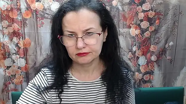 Snapshot of Miroslava_Happi chatting on 03/07/26, 06:43 Miroslava Happi online show from 03/07/26, 06:43
