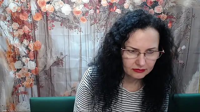 Snapshot of Miroslava_Happi chatting on 03/27/26, 06:19 Miroslava Happi online show from 03/27/26, 06:19
