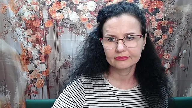 Snapshot of Miroslava_Happi chatting on 04/17/26, 05:54 Miroslava Happi online show from 04/17/26, 05:54