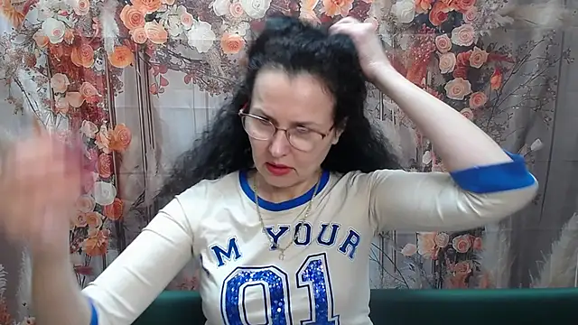 Snapshot of Miroslava_Happi chatting on 05/09/26, 05:56 Miroslava Happi online show from 05/09/26, 05:56