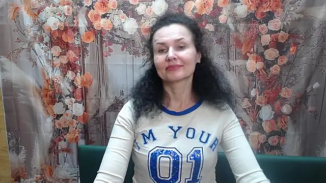 Snapshot of Miroslava_Happi chatting on 05/16/26, 10:36 Miroslava Happi online show from 05/16/26, 10:36