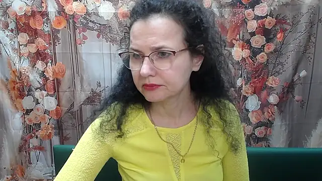 Snapshot of Miroslava_Happi chatting on 05/21/26, 05:47 Miroslava Happi online show from 05/21/26, 05:47