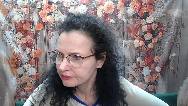 Snapshot of Miroslava_Happi chatting on 05/22/26, 05:47 Miroslava Happi online show from 05/22/26, 05:47