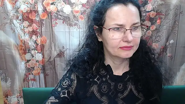 Snapshot of Miroslava_Happi chatting on 05/29/26, 05:38 Miroslava Happi online show from 05/29/26, 05:38