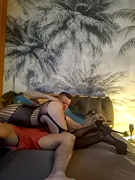 Snapshot of arnaudelsa chatting on 10/04/25, 04:27 arnaudelsa online show from 10/04/25, 04:27