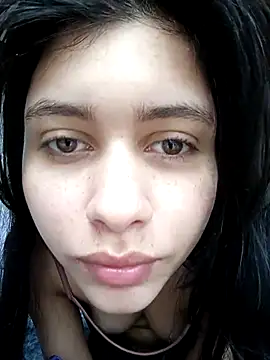 Snapshot of CHLOE_ISABELL chatting on 11/29/25, 06:22 CHLOE ISABELL online show from 11/29/25, 06:22