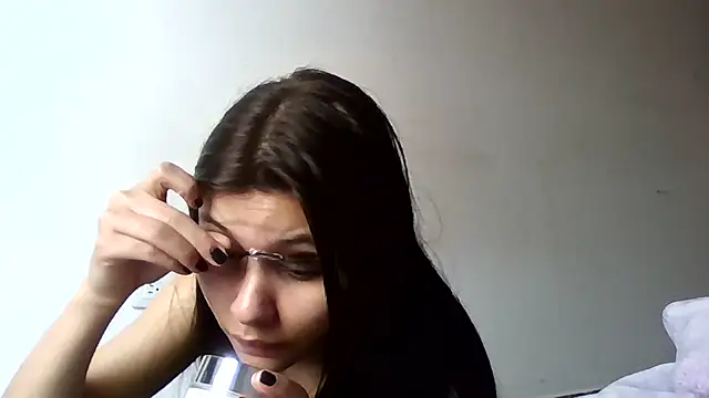 CHLOE ISABELL online show from 04/13/26, 04:56