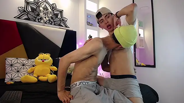 MaikyCooper online show from 03/08/25, 01:03