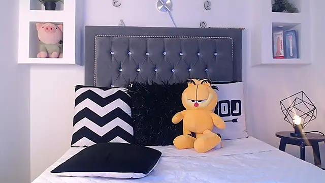 MaikyCooper online show from 03/13/25, 09:43