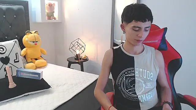 MaikyCooper online show from 03/14/25, 04:32