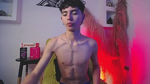 MaikyCooper online show from 09/23/25, 09:07