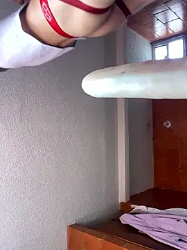 MaikyCooper online show from 09/26/25, 02:43