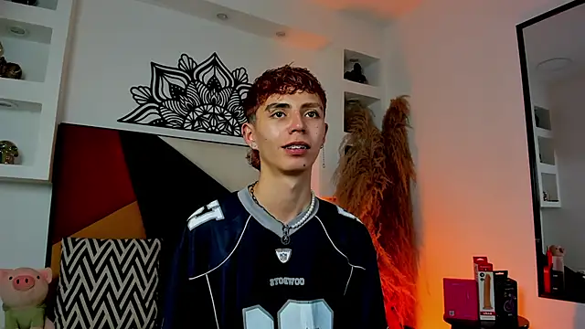 MaikyCooper online show from 11/25/25, 08:53