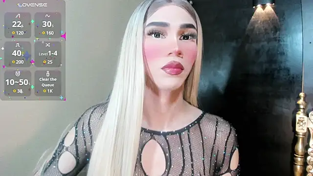 emelly horny  online show from 03/11/25, 11:44