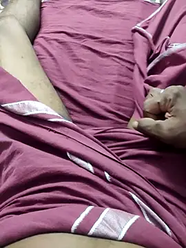 Snapshot of AarthiRaju chatting on 02/26/25, 05:17 AarthiRaju online show from 02/26/25, 05:17