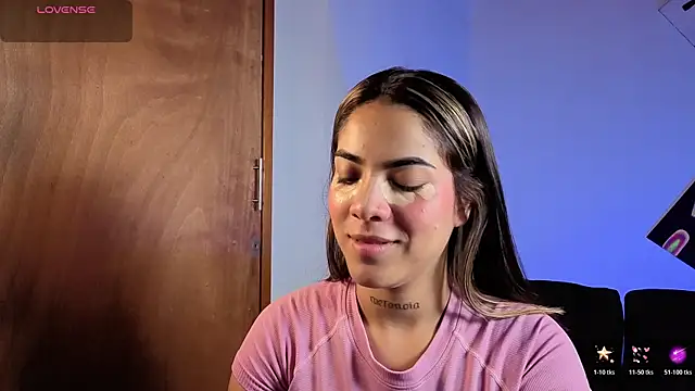 Maryybellax online show from 11/12/25, 10:09