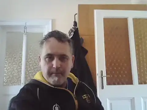 Szolga10 online show from 03/18/25, 01:09