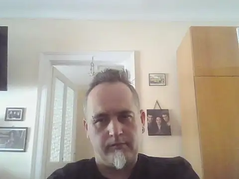 Szolga10 online show from 04/06/26, 10:16