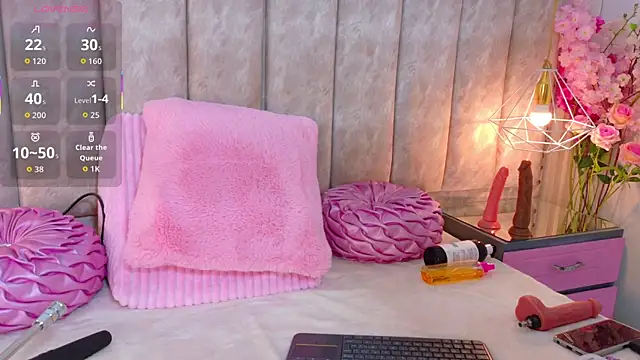 BrithanyParker  online show from 10/22/25, 05:30